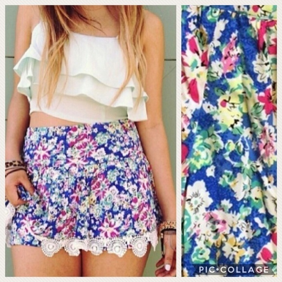 LF Paper Heart Floral Skort W/ Crochet Hem Sz 8 Blue - Picture 2 of 9